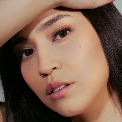 noohn beauty happy hour false eyelashes on model with double eyelid eyes